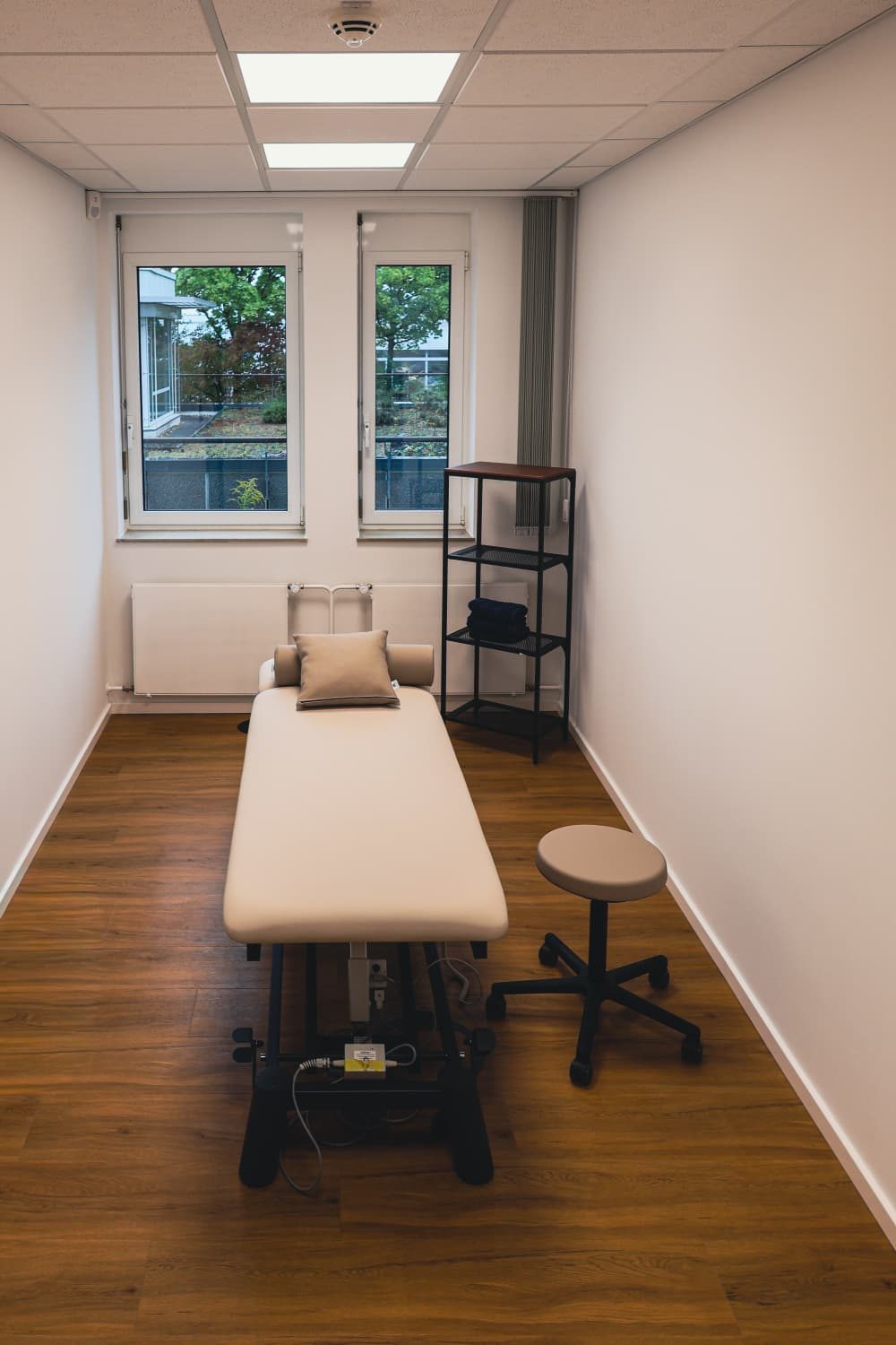 Heller, modern eingerichteter Behandlungsraum der AMILU Ergotherapie in Oberursel
